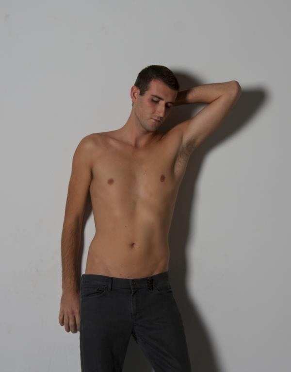 Male model photo shoot of Chris Heide