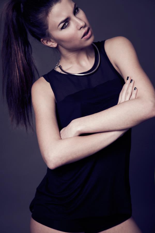 Female model photo shoot of Francesca Semenza