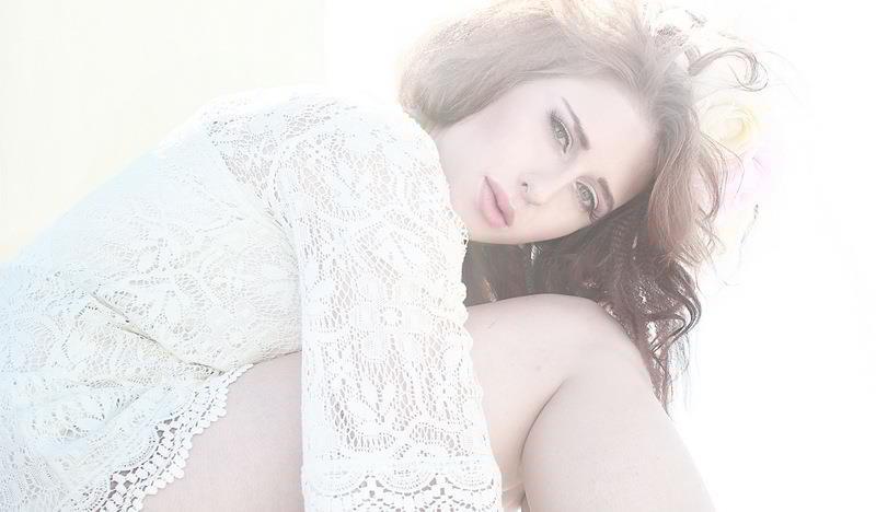 Female model photo shoot of Marylu Gomez