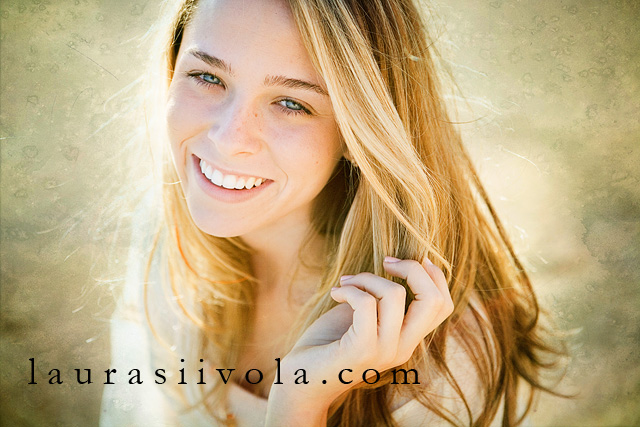 Female model photo shoot of Laura Siivola