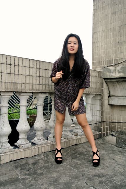 Female model photo shoot of Cindy Li by JieYi L Photography