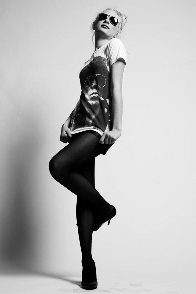 Female model photo shoot of Maci K by Steve Squall