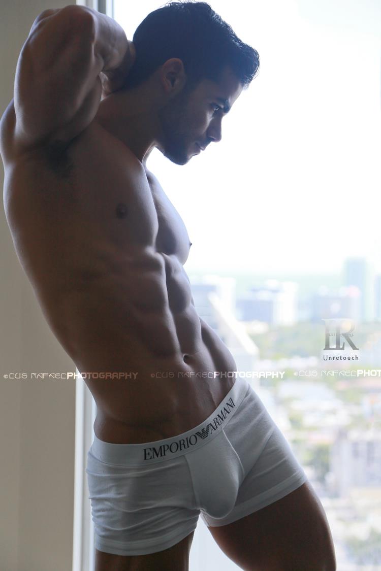 Male model photo shoot of JordanMartinez by Luis Rafael Photography in Miami, FL