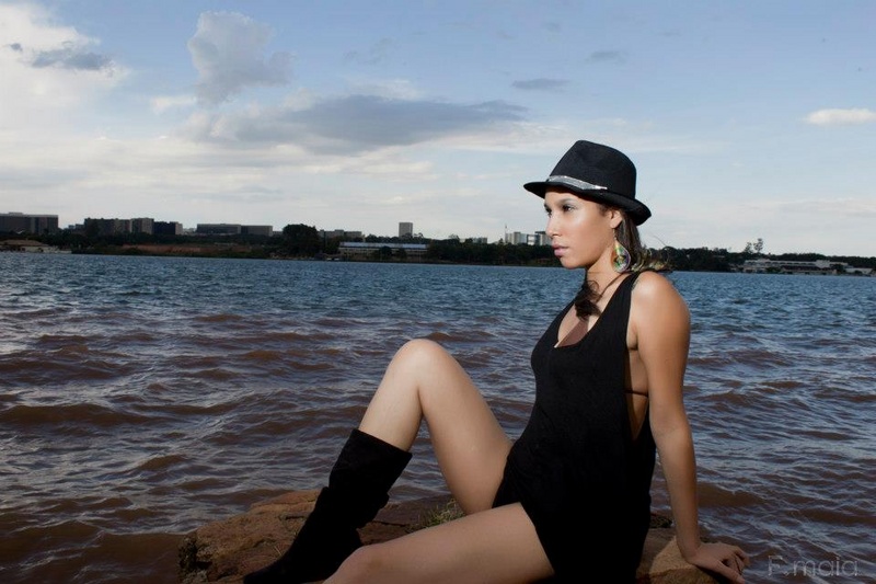 Female model photo shoot of Silvia Oliver in Brasília DF