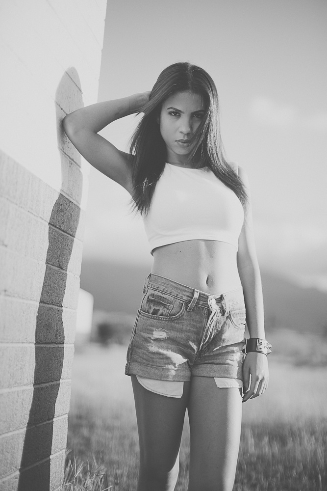 Female model photo shoot of Chloe Ganahl