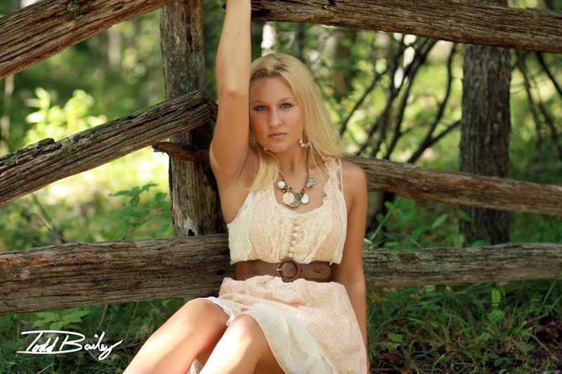 Female model photo shoot of Alexandria Frazier in Twin Falls State Park