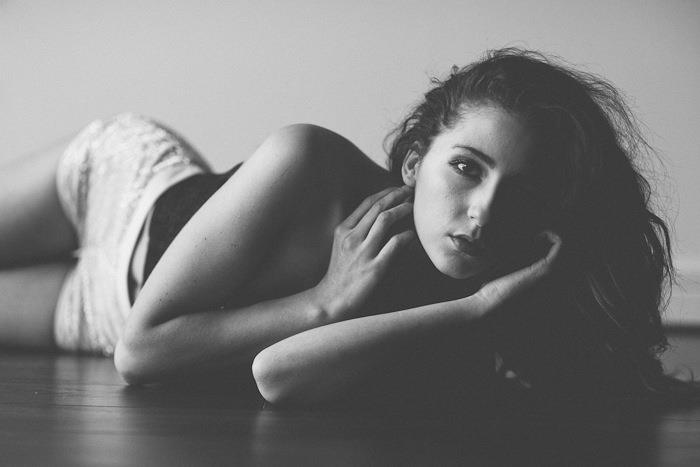 Female model photo shoot of Aoife Malone