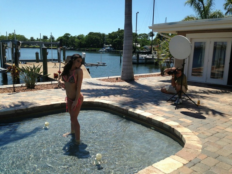 Female model photo shoot of Ariel  Nichelle in St. Pete , FL.