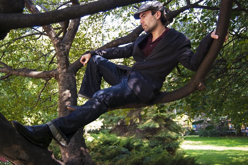 Male model photo shoot of Sean Mathews in Toronto, Ontario, Canada