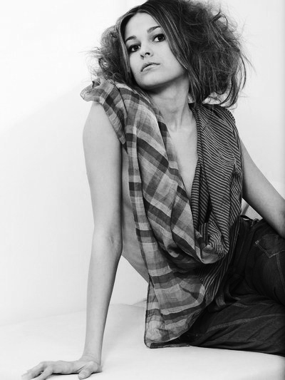 Female model photo shoot of Natasha Petrinsky