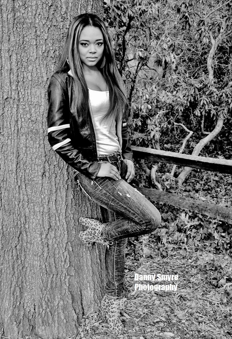 Female model photo shoot of Kelaa by DASH Photos in Queens Botanical Gardens