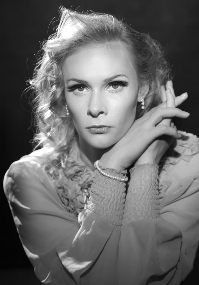 Female model photo shoot of Kelly Garner in Melbourne