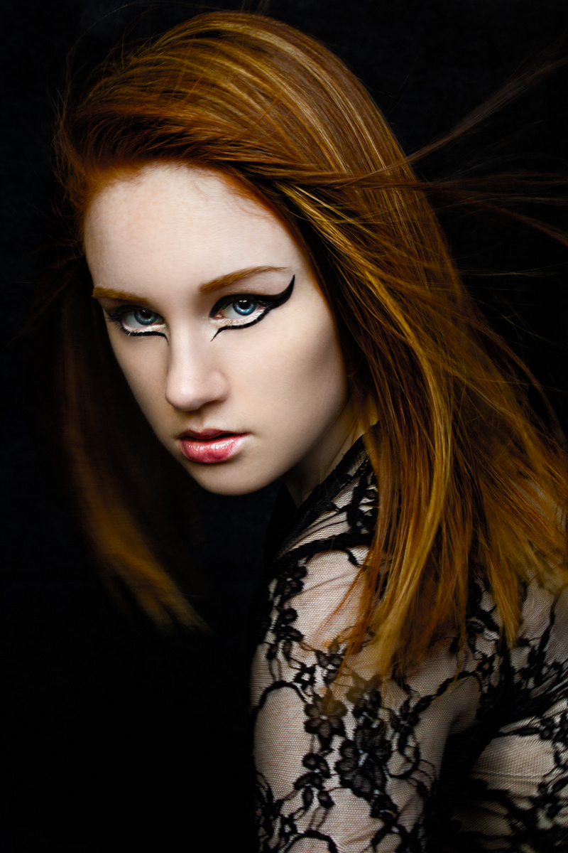 Female model photo shoot of Stephanie_Joyner