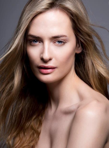 Female model photo shoot of Face Splash Makeup
