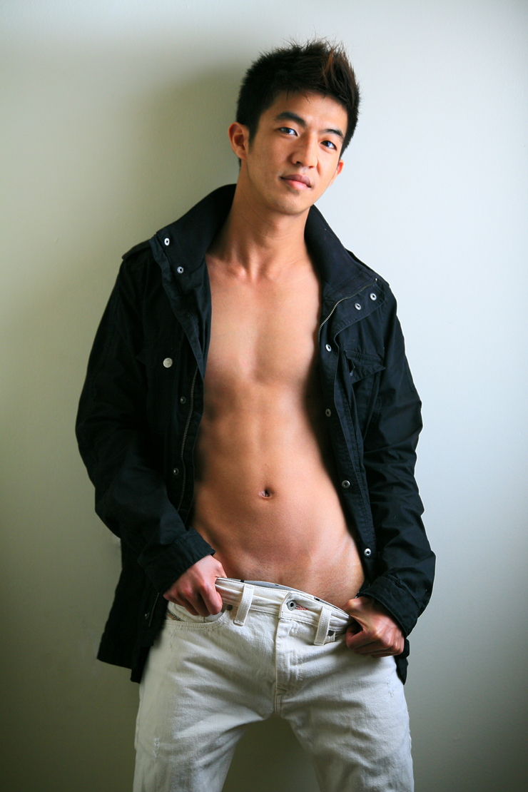Male model photo shoot of Derrick M