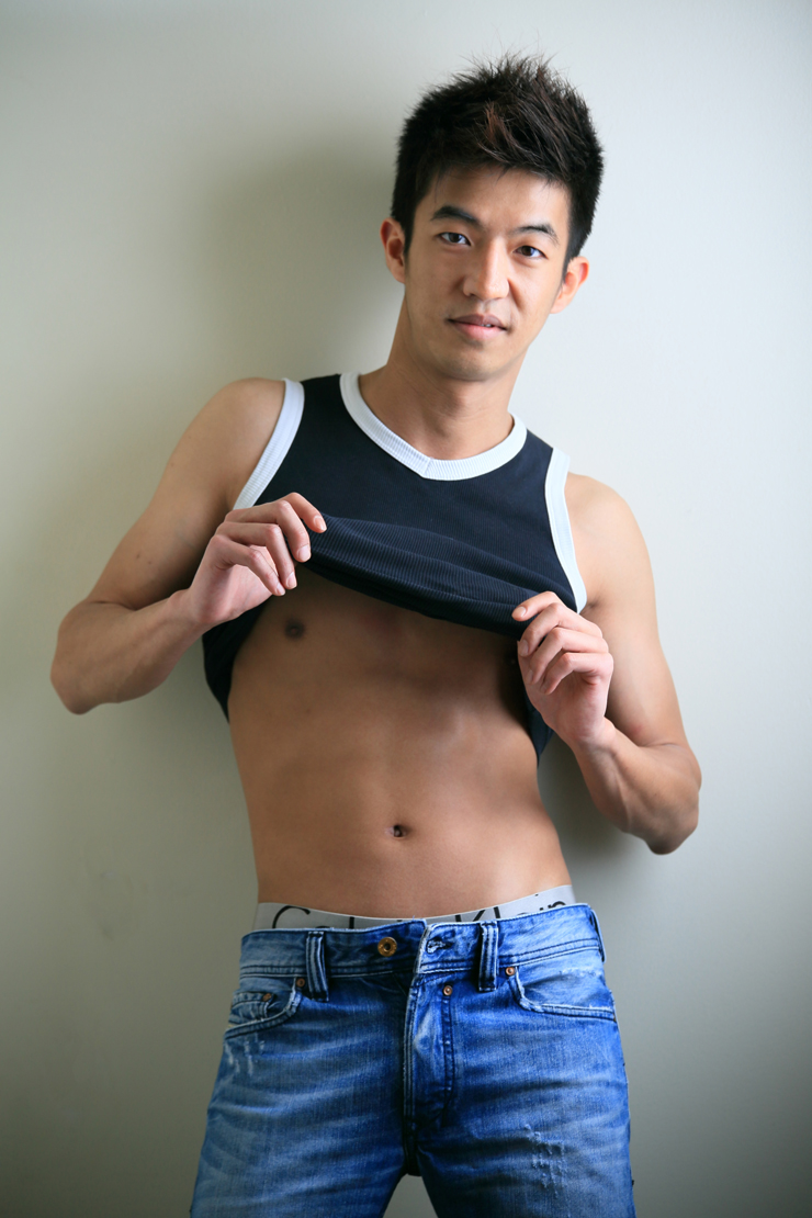 Male model photo shoot of Derrick M