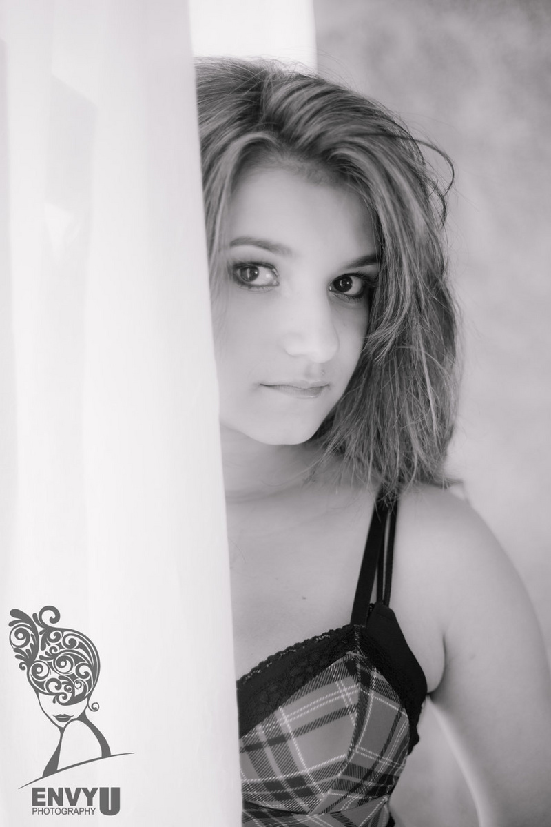 Female model photo shoot of Natasha Bidwell in Pembroke GA