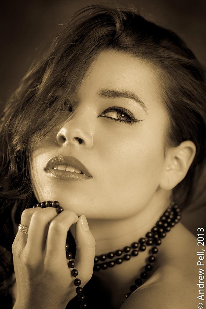 Female model photo shoot of PaulaCruz