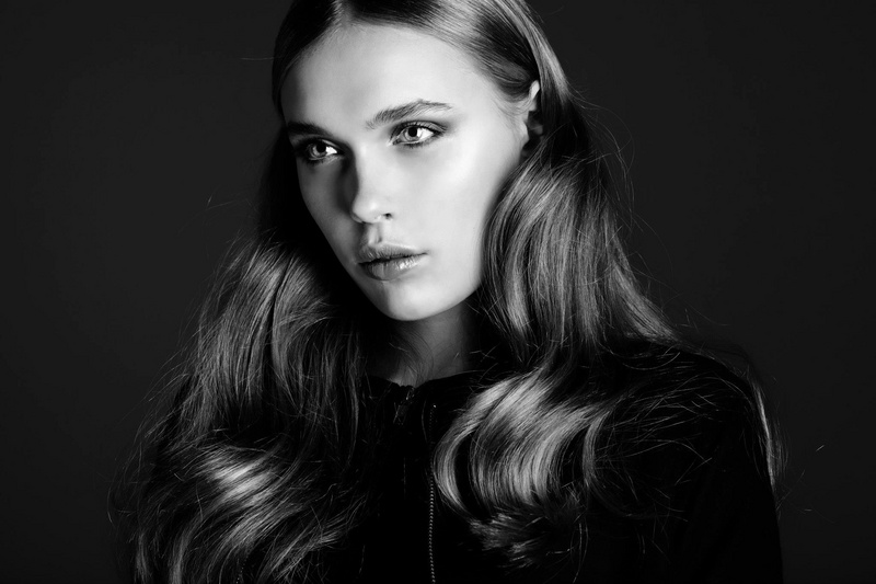 Female model photo shoot of Marta Gacka