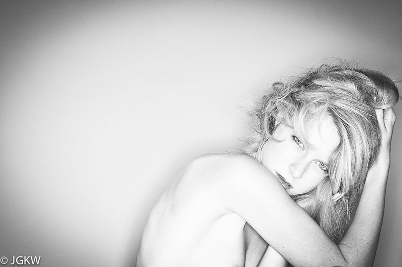 Female model photo shoot of Seneca Thompson by Jorge Kreimer