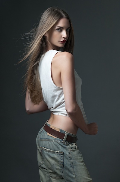 Female model photo shoot of Heatherb1234
