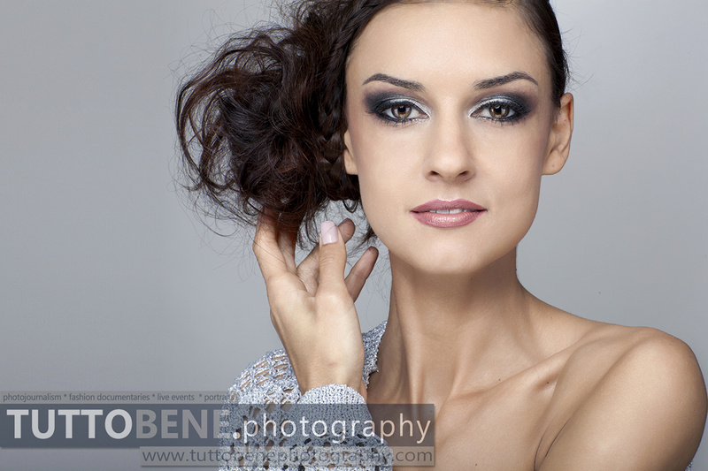 Female model photo shoot of Joanna Artistry