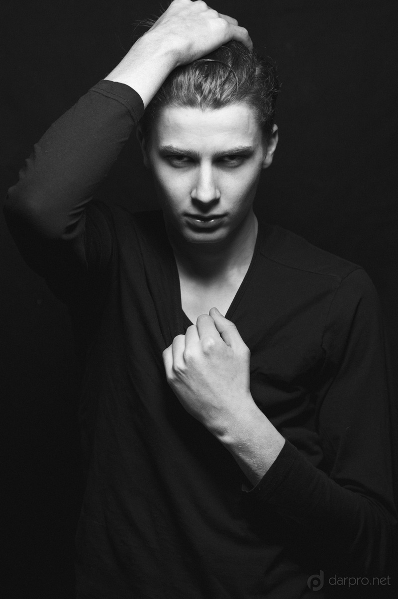 Male model photo shoot of darPRO phototgraphy
