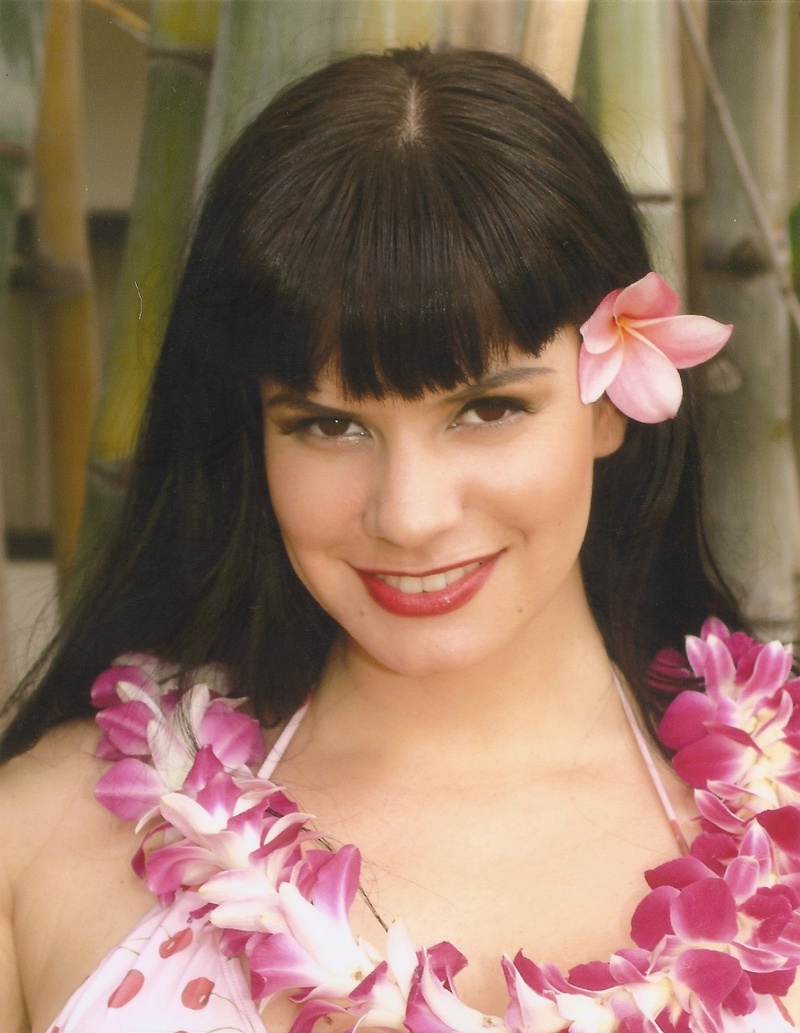 Female model photo shoot of Priya-Narma in Honolulu, HI