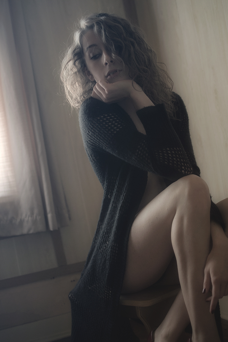 Female model photo shoot of Kay Asche by glimmermerephoto