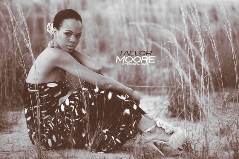 Female model photo shoot of Taelor Moore