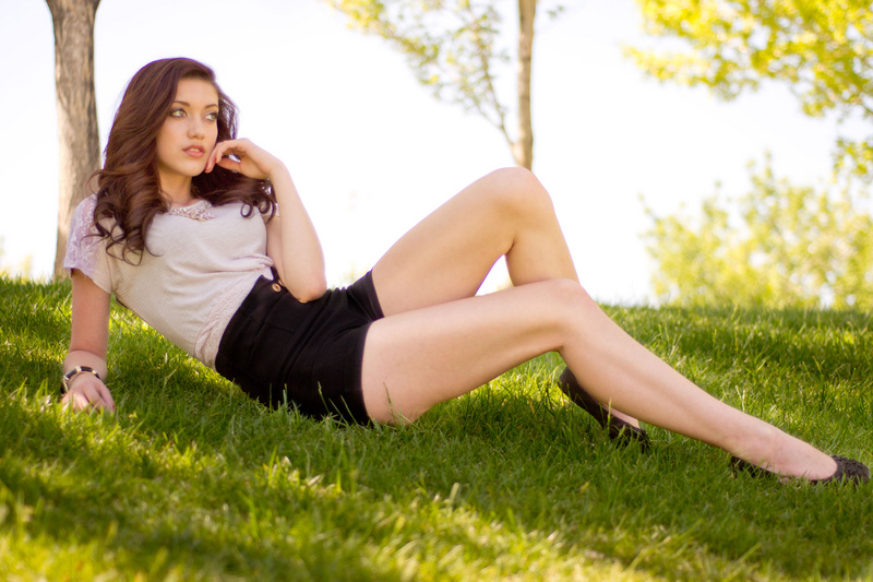 Female model photo shoot of Sarah Nicole Shaw in rainbow park