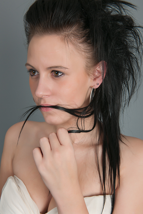 Female model photo shoot of tanya dunford