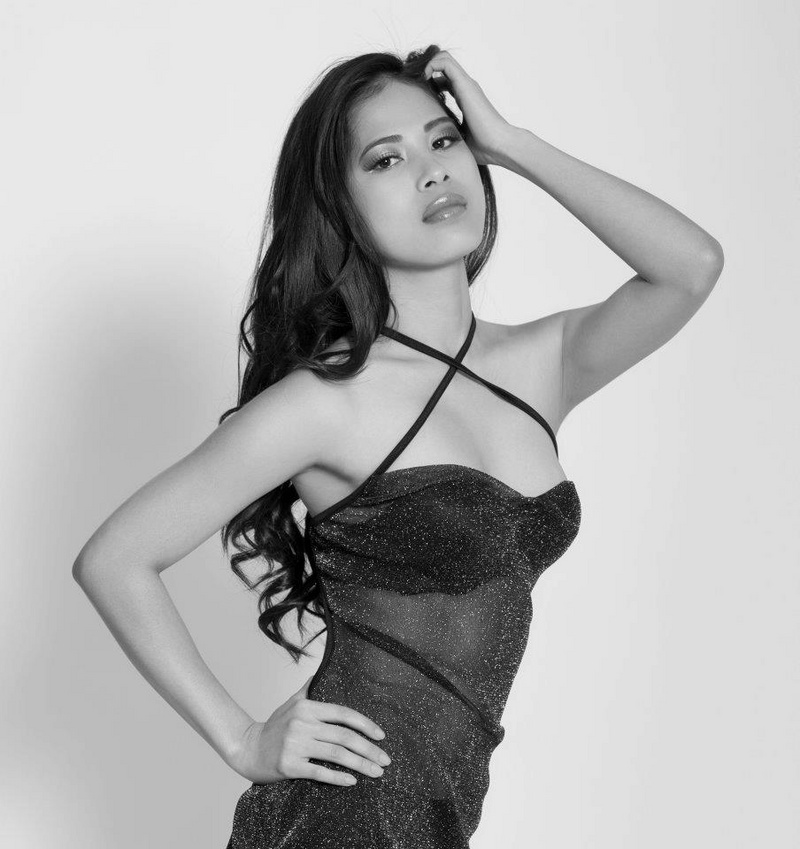 Female model photo shoot of Sheila Abarquez