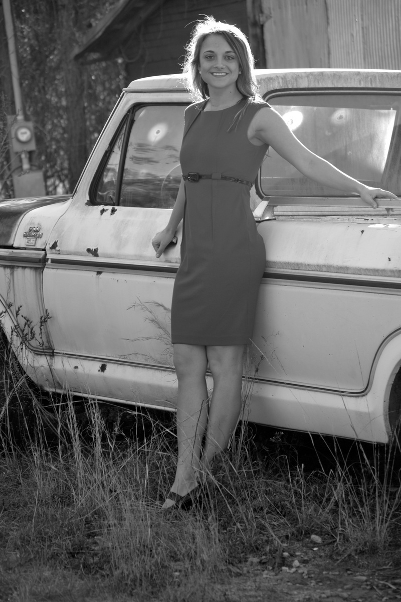 Female model photo shoot of StephanieAParrish in Tuskegee, AL