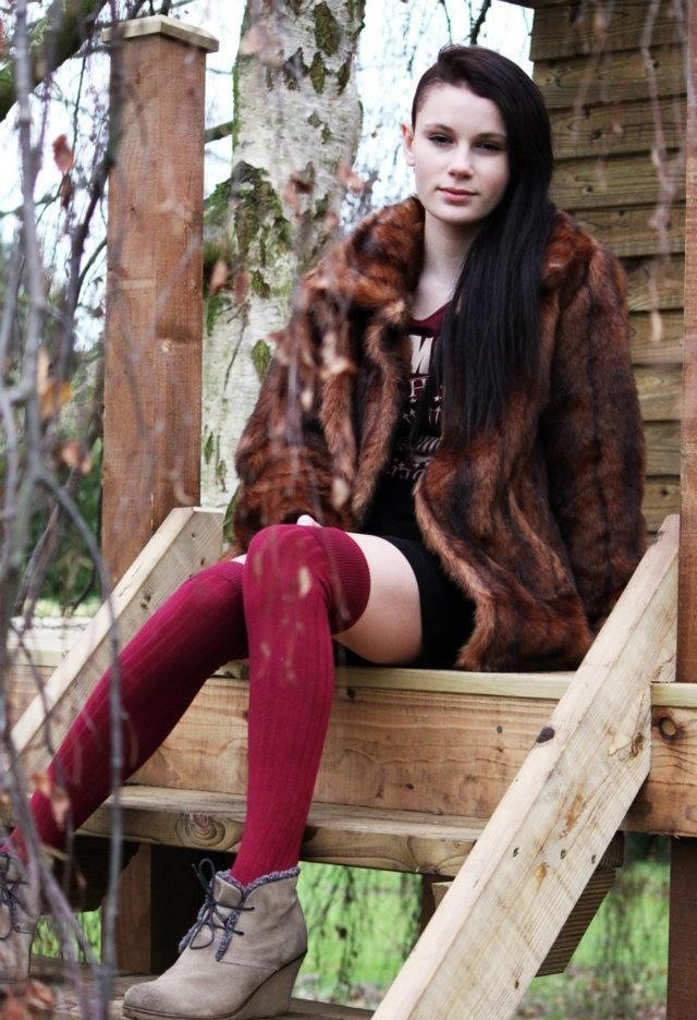 Female model photo shoot of MollyMorganCunningham