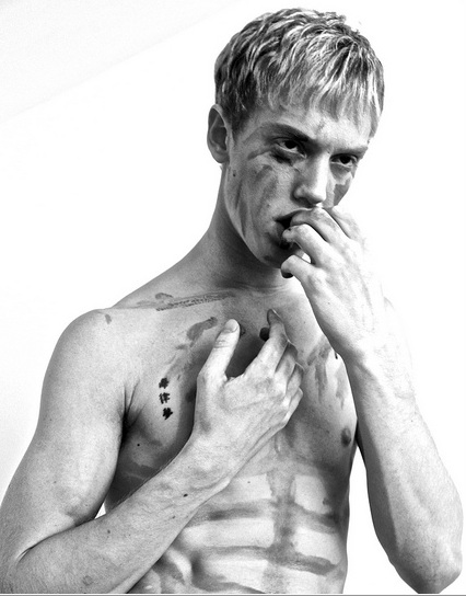 Male model photo shoot of Arvid Johansson