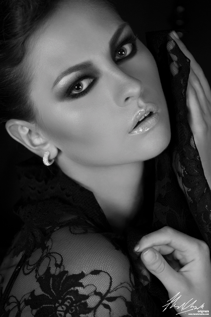 Female model photo shoot of Anna Grytsan