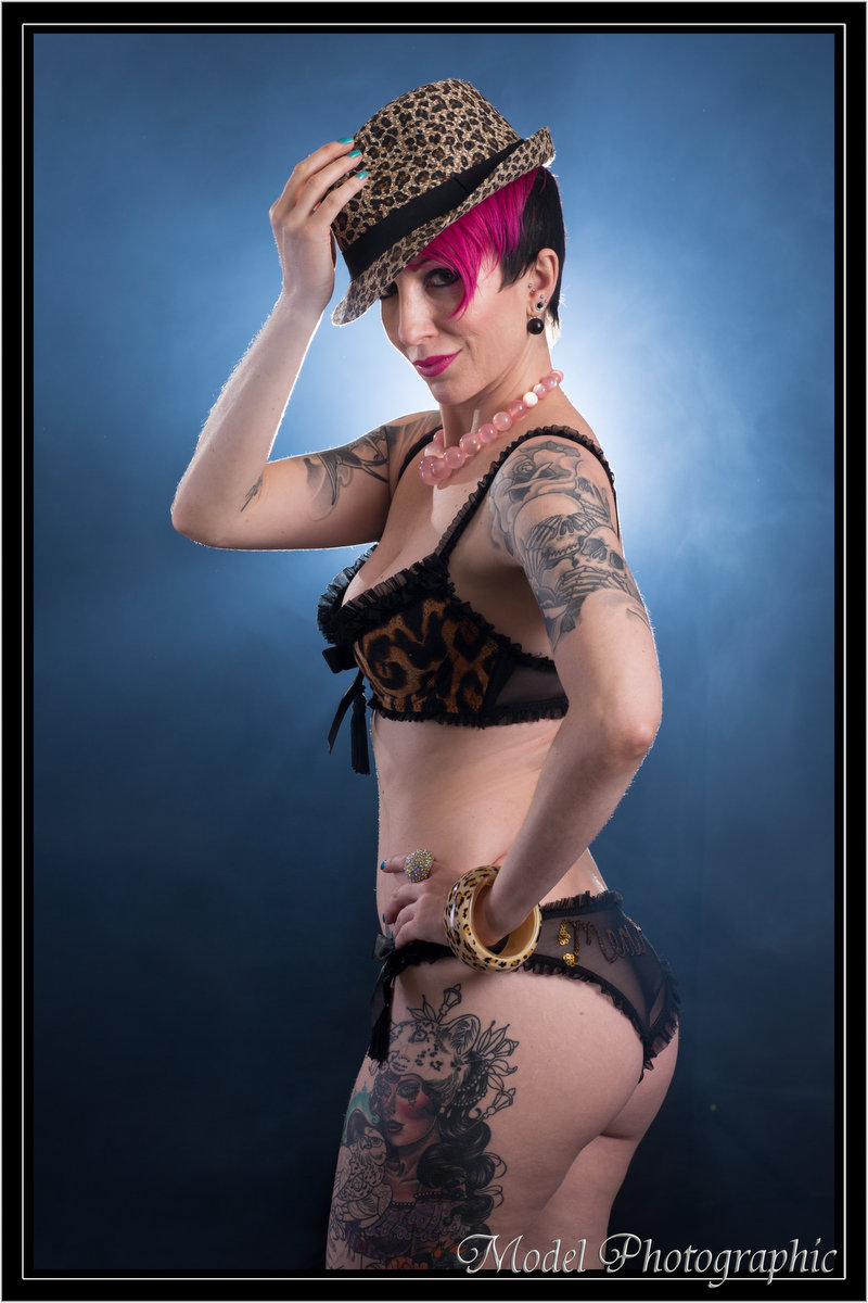 Female model photo shoot of Tierre Miss Kitten Rose by Model Photographic