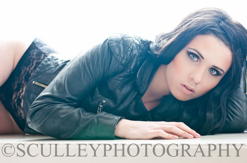 Female model photo shoot of Stephanie Culley