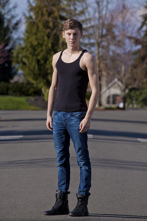 Male model photo shoot of Tanner Baughn