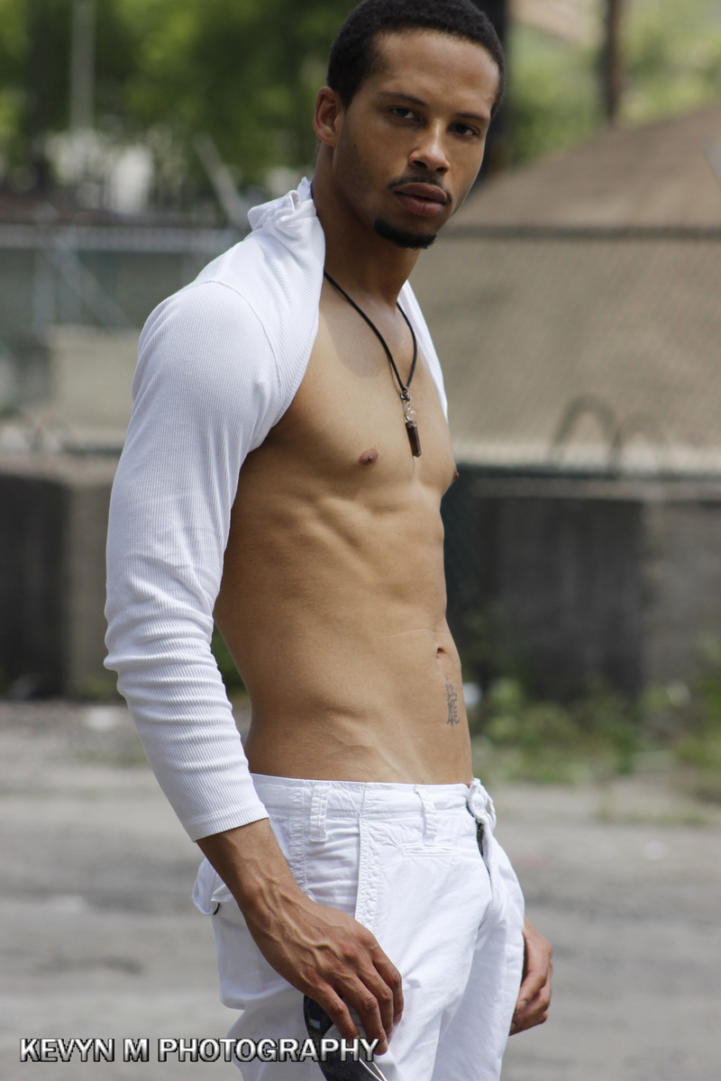 Male model photo shoot of Extasi Simmi Vuitton by KevynM Images in Cincinnati, Ohio