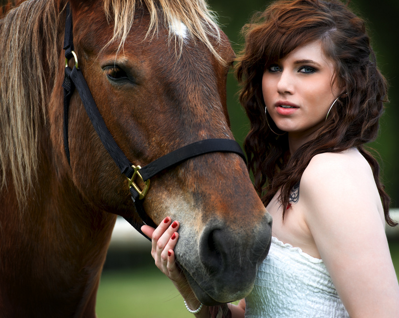 Female model photo shoot of Laurin Crosby by K&R Photography in Quail Run Ranch- Newport, WA