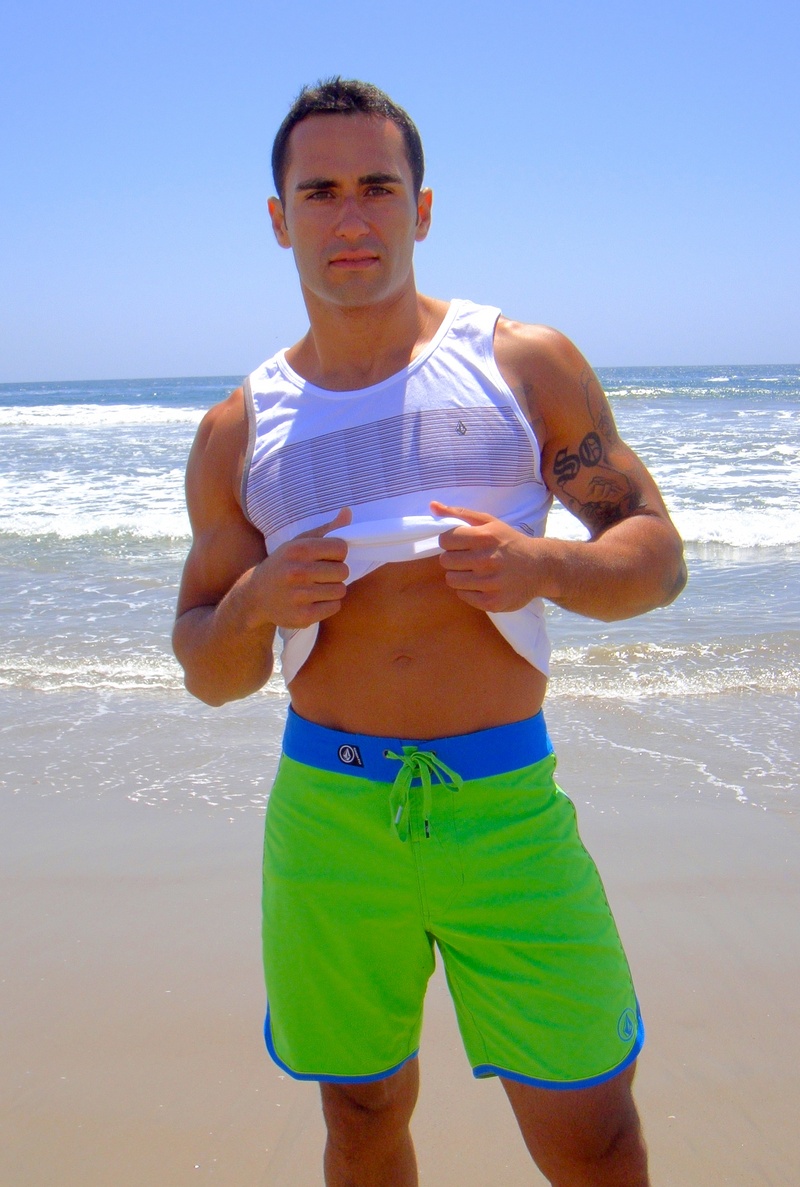 Male model photo shoot of Dorian Segura in Venice Beach, California