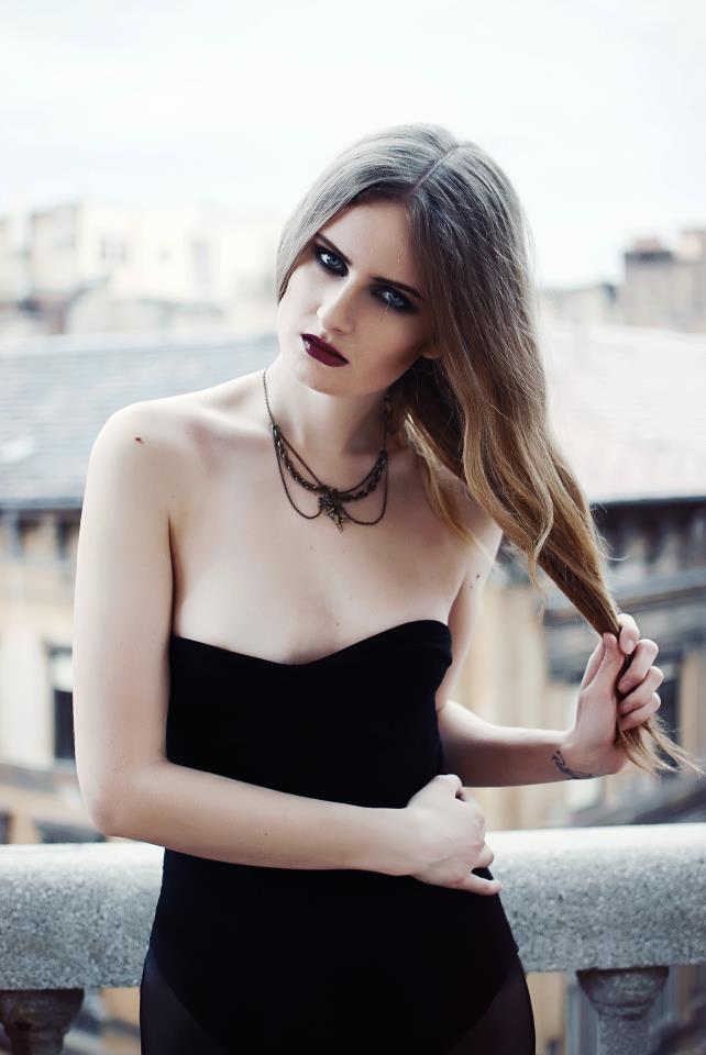 Female model photo shoot of Viktoria Kiss