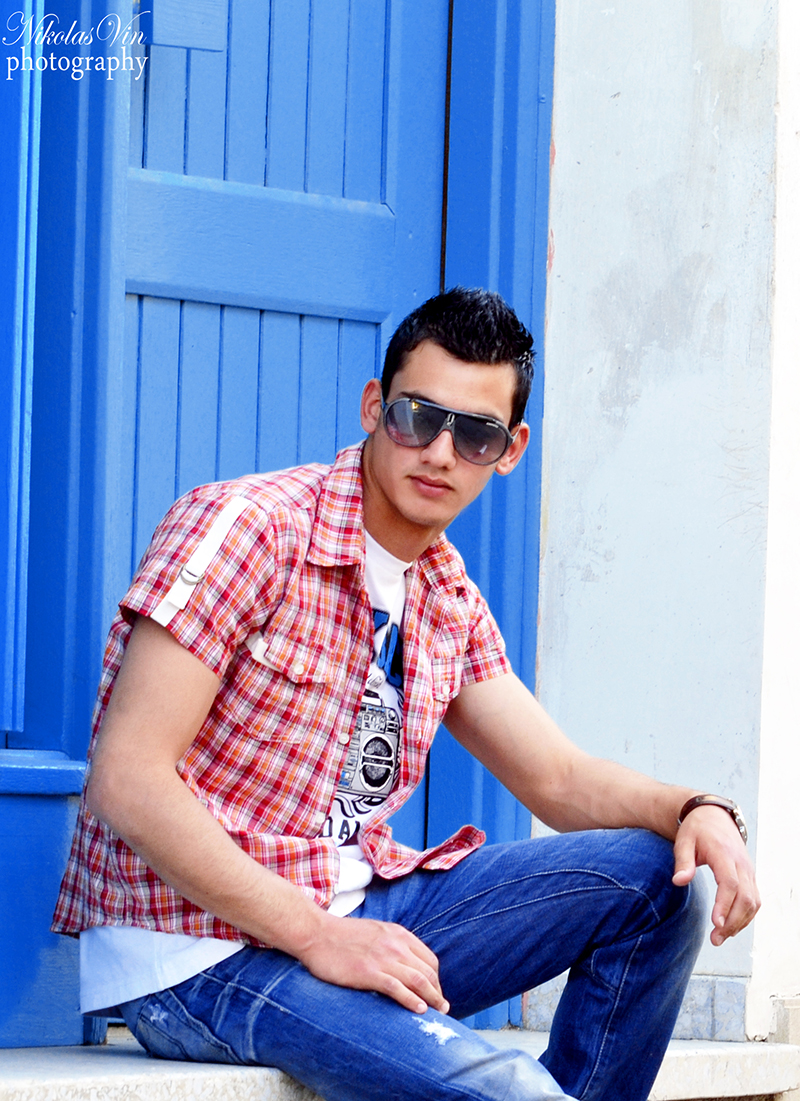 Male model photo shoot of Giorgos Nearchou