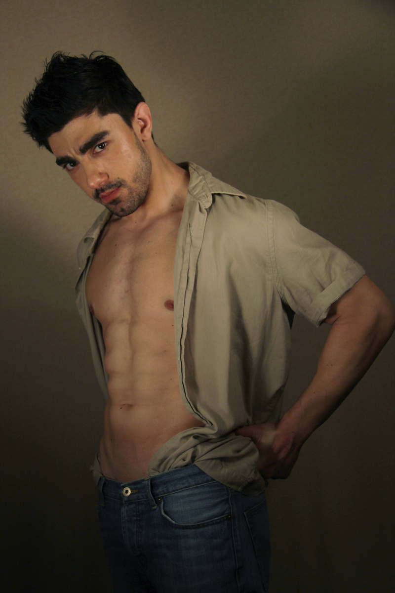Male model photo shoot of Gary Khacherian