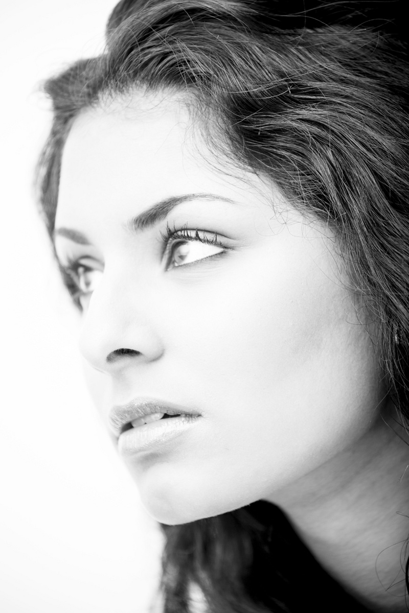 Female model photo shoot of Nakita Morar