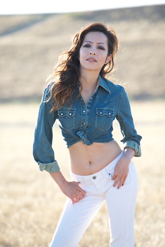 Female model photo shoot of Reina Blanca by SF Valley Photo in Sepulveda Dam