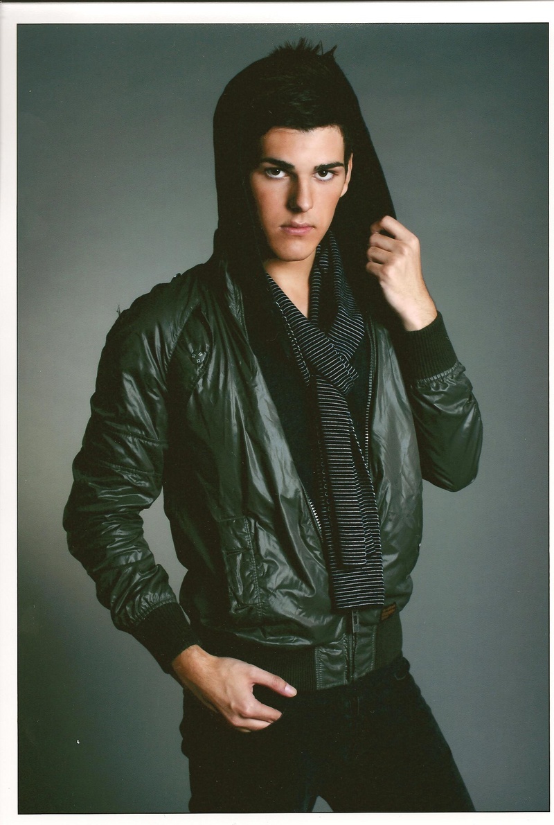 Male model photo shoot of Sebastian Melincianu