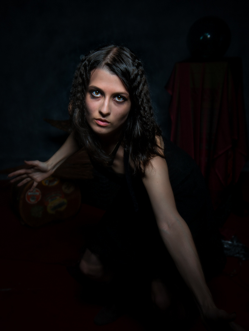 Female model photo shoot of Serafina007 by Derek Galon